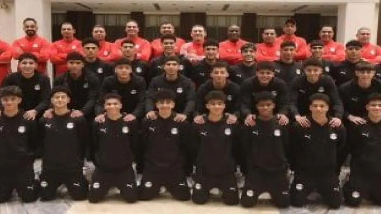 بعثة منتخب الناشئين تصل القاهرة عقب حسم التأهل لبطولة أمم أفريقيا